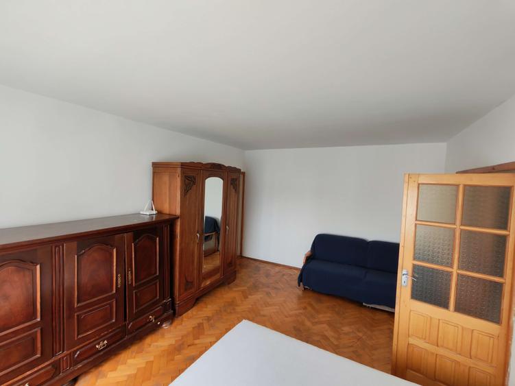 Apartament cu 2 camere semidecomandat în Tudor Vladimirescu