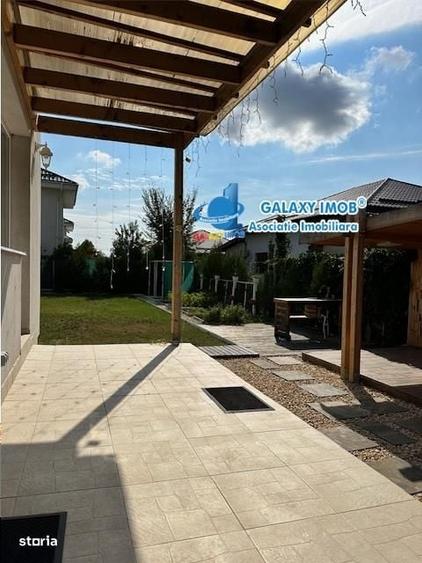 Casă cu 4 camere cu Teren 500 Mp în Săbăreni