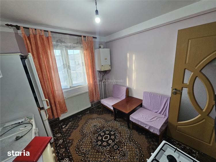 Garsonieră decomandată în Calea Caransebeșului