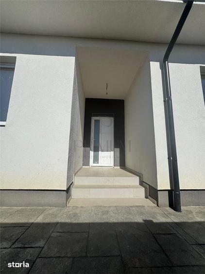 Casă cu 3 camere cu Teren 290 Mp în Bucovăț