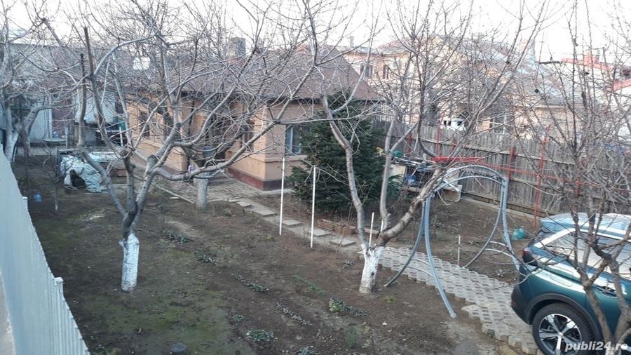 Casă cu 3 camere în Rahova