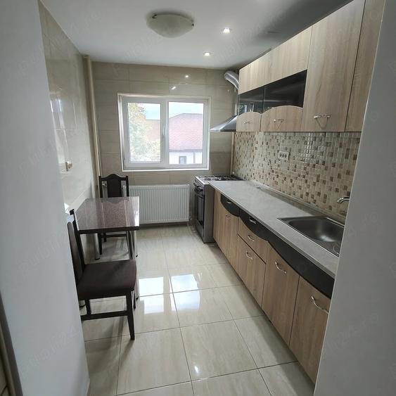 Apartament cu 2 camere semidecomandat în Iancului