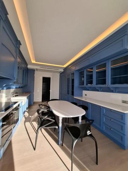 Apartament cu 5 camere decomandat, mobilat în Kiseleff