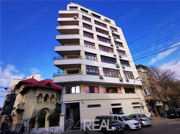 Apartament cu 4 camere în Dacia