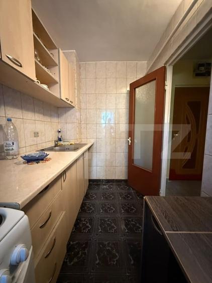 Apartament cu 2 camere decomandat, mobilat în Micro 13
