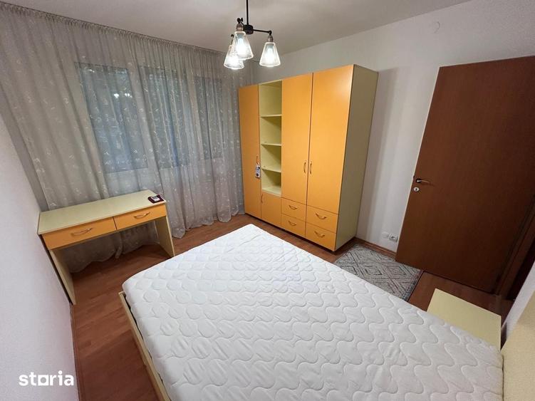 Apartament cu 2 camere decomandat în Berceni