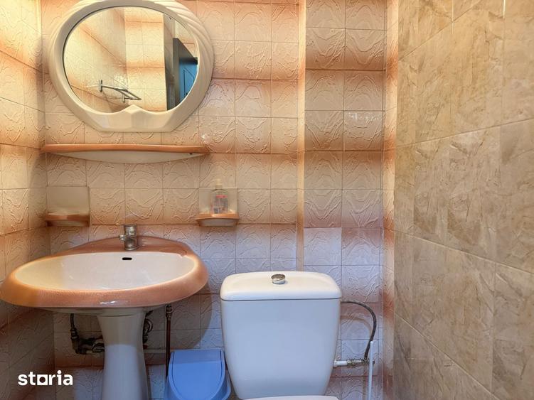 Apartament cu 3 camere decomandat în Olimpia-Stadion