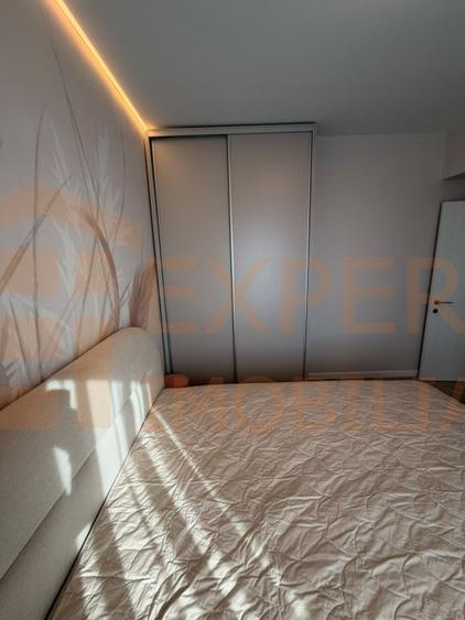 Apartament cu 2 camere decomandat, mobilat în Tomis Nord