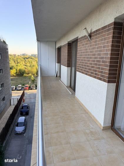 Apartament cu 3 camere în Bucureștii Noi