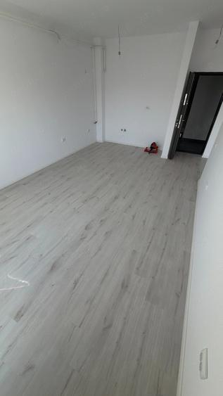 Garsonieră semidecomandată în 1 Decembrie