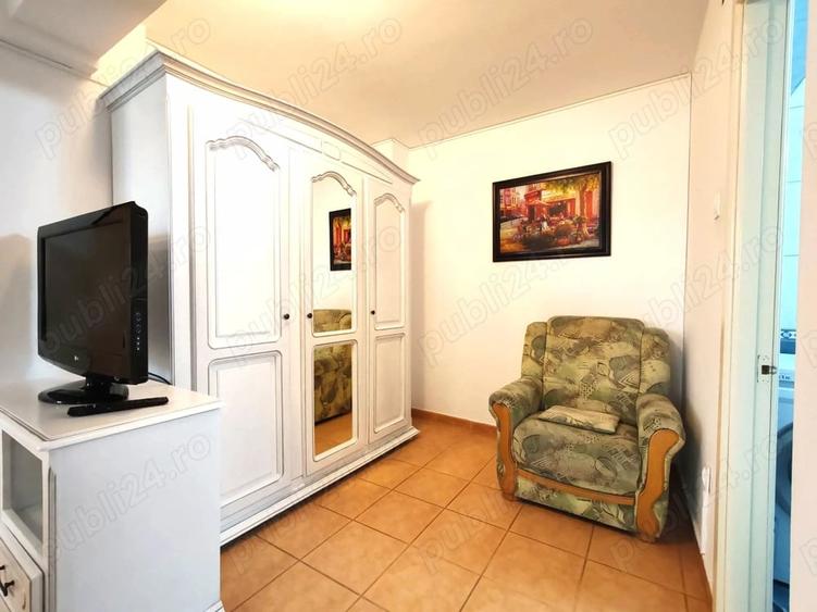 Apartament cu 3 camere decomandat în Ultracentral