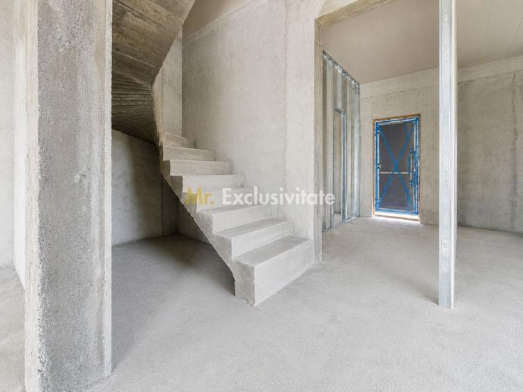 Duplex cu 4 camere cu Canalizare în Corbeanca