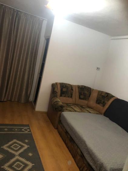 Garsonieră semidecomandată în Central