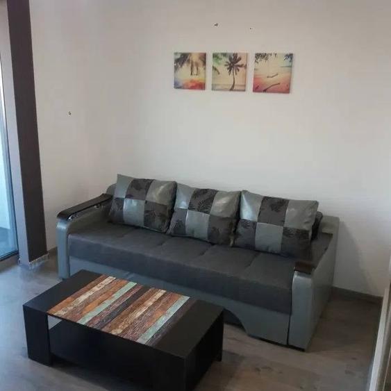 Apartament cu 3 camere în Mărăști