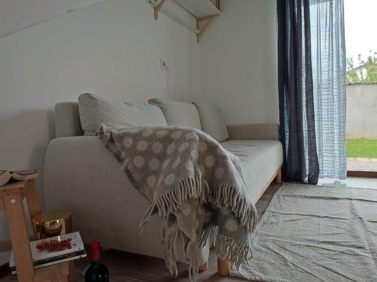 Casă cu 3 camere cu Teren 120 Mp în Berceni