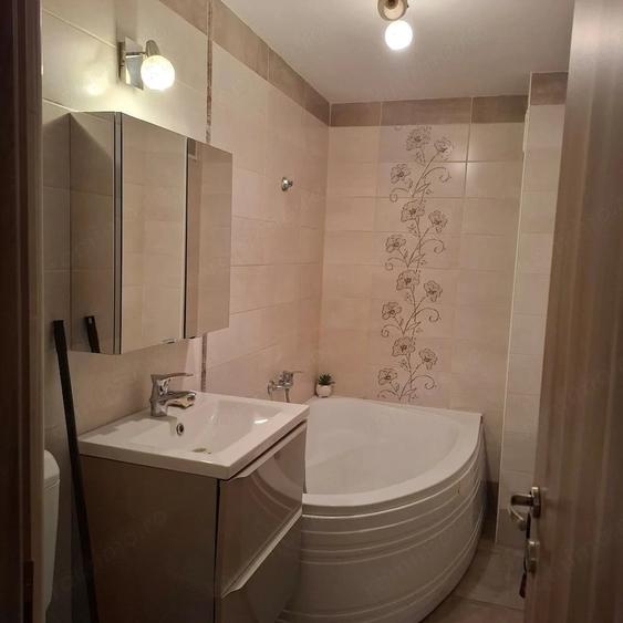 Apartament cu 2 camere decomandat în Nerva Traian