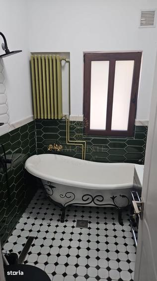 Apartament cu 4 camere decomandat în Centrul Civic