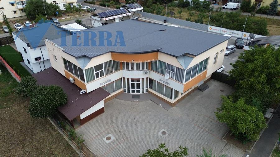 Spațiu comercial, de 520 mp, în Central
