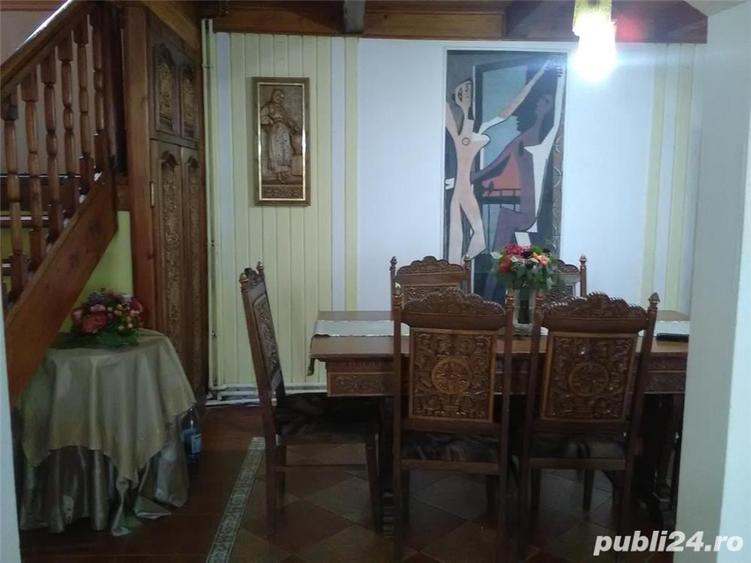 Casă cu 14 camere cu Teren 1000 Mp în Moieciu