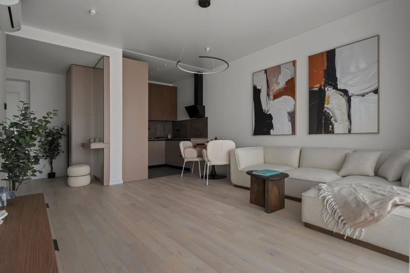 Apartament cu 2 camere decomandat în Doamna Ghica