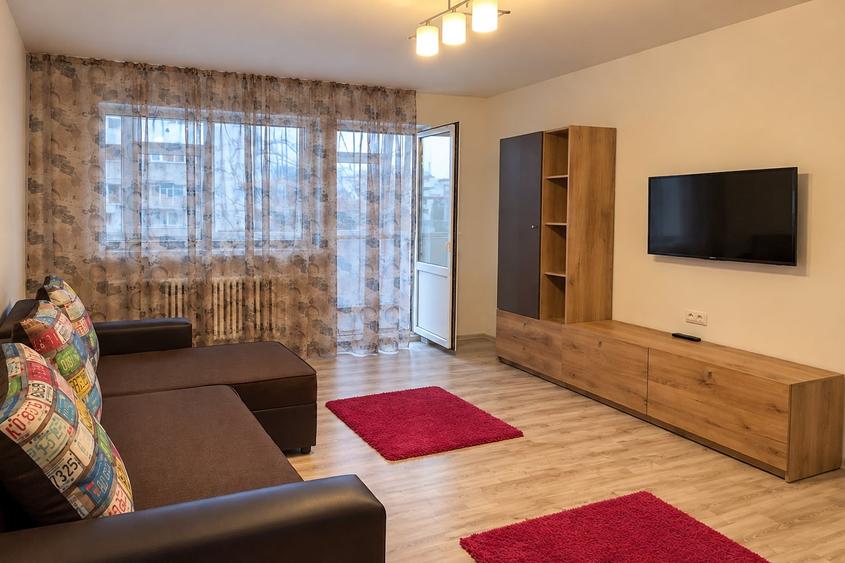 Apartament cu 2 camere decomandat în Tomis Nord — fotografia 1