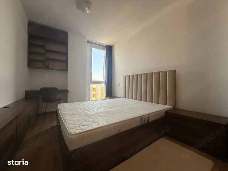 Apartament cu 3 camere semidecomandat, mobilat în Take Ionescu