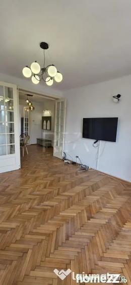 Apartament cu 3 camere decomandat în Știrbei Vodă