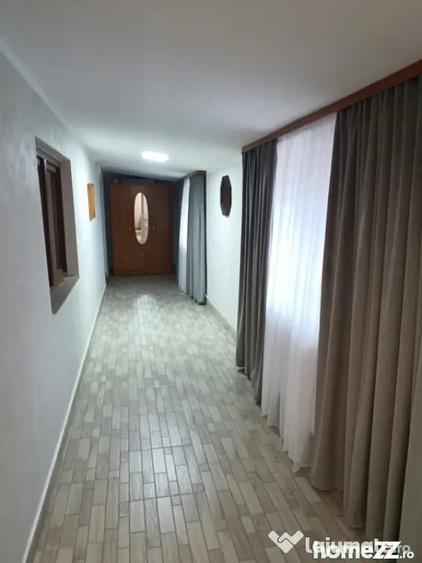 Casă cu 4 camere cu Teren 5200 Mp în Rădăuți