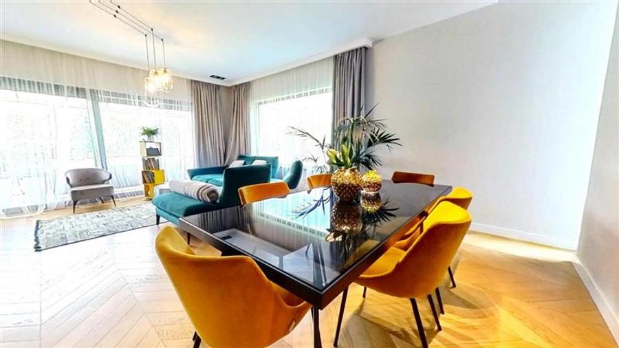 Casă individuală cu 4 camere cu Teren 830 Mp în Corunca