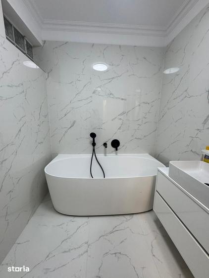 Apartament cu 3 camere în Grivița