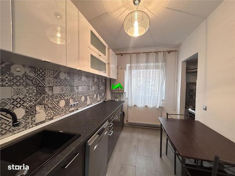 Apartament cu 3 camere decomandat în Ștrand