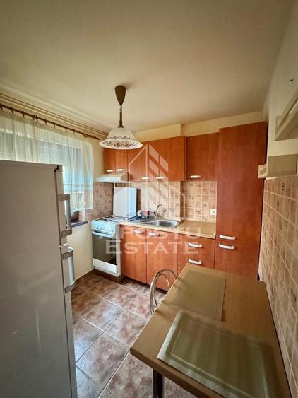 Apartament cu 2 camere decomandat, mobilat în Giroc
