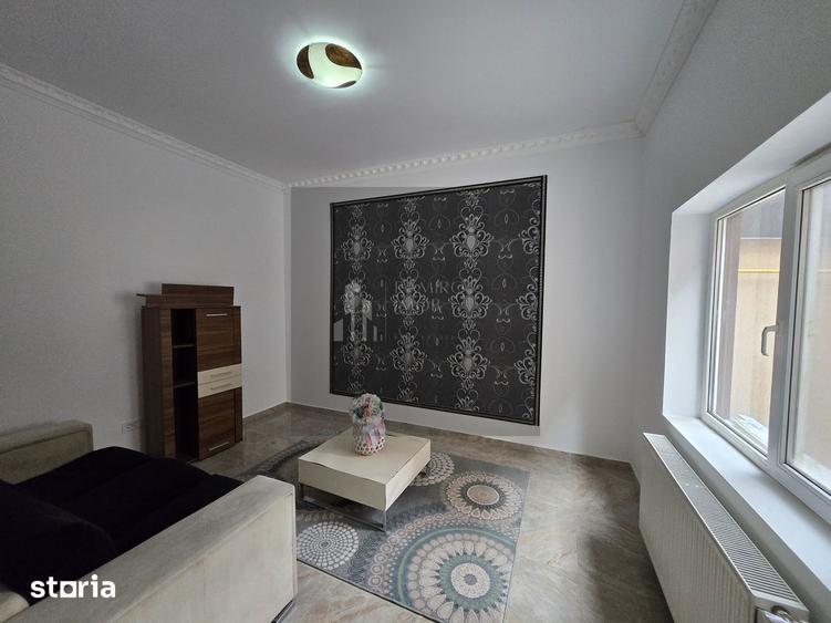 Casă cu 5 camere decomandat cu Teren 230 Mp în Giurgiului