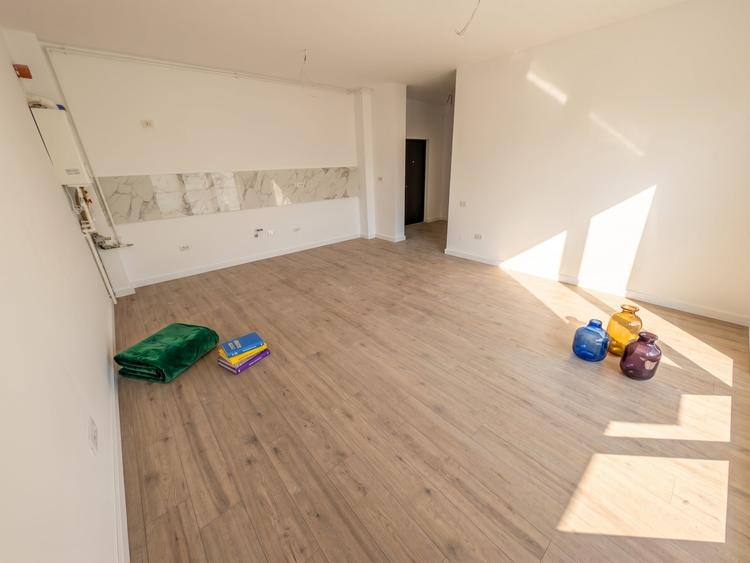 Apartament cu 3 camere în Tunari