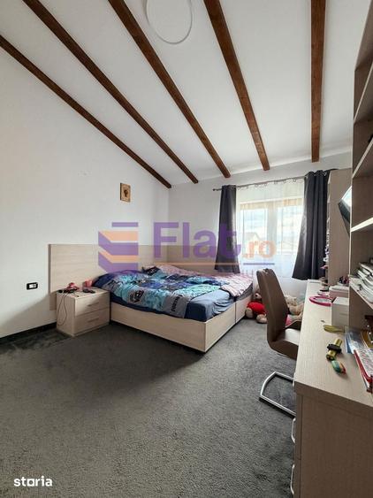 Casă cu 3 camere cu Teren 500 Mp în Central