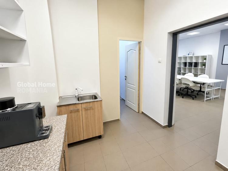 Spațiu comercial, de 81.559997558594 mp, în Berceni