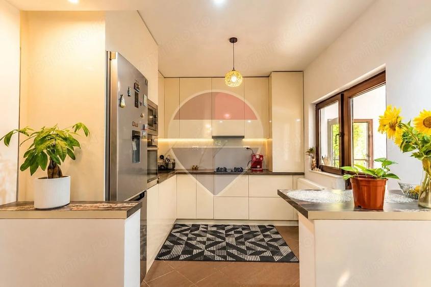 Casă cu 4 camere cu Teren 400 Mp în Horpaz