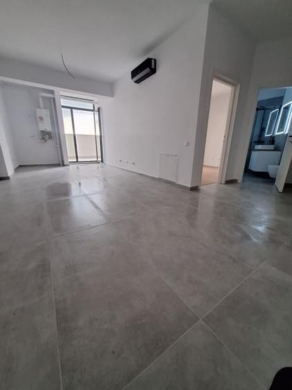 Apartament cu 2 camere semidecomandat în Florești — fotografia 3