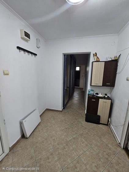 Apartament cu 3 camere decomandat în Sebastian