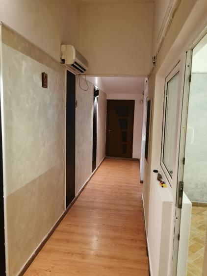 Casă cu 2 camere cu Teren 80 Mp în Mihai Bravu
