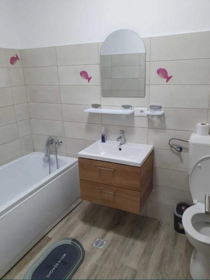 Apartament cu 2 camere decomandat, mobilat în Apărătorii Patriei