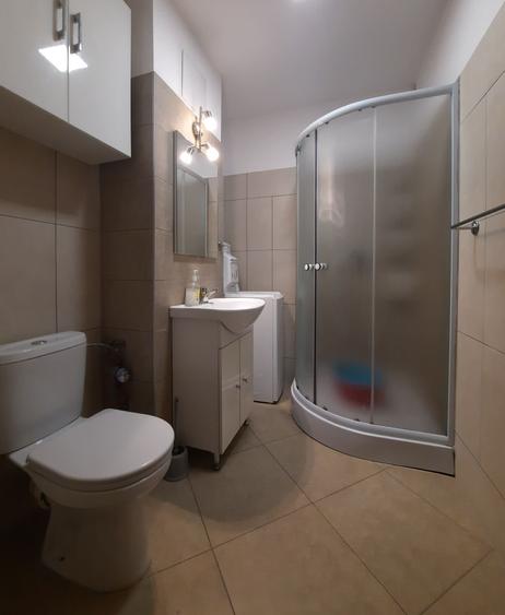 Apartament cu 2 camere decomandat în Hipodrom 3