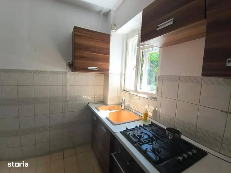 Proprietate rara: apartament 4 camere cu curte de 200 mp - 2