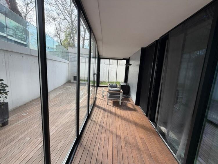 Apartament cu 4 camere decomandat, mobilat în Aviatorilor