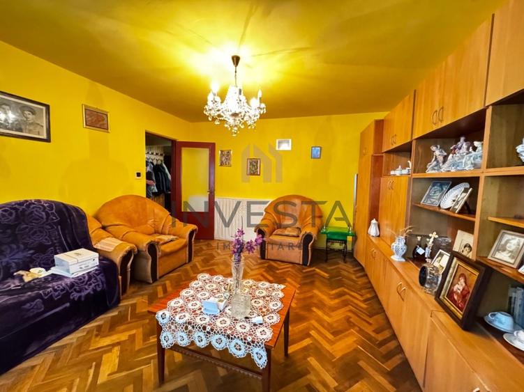 Apartament cu 3 camere decomandate, 2 bai,zona casa Vikingilor! - 1