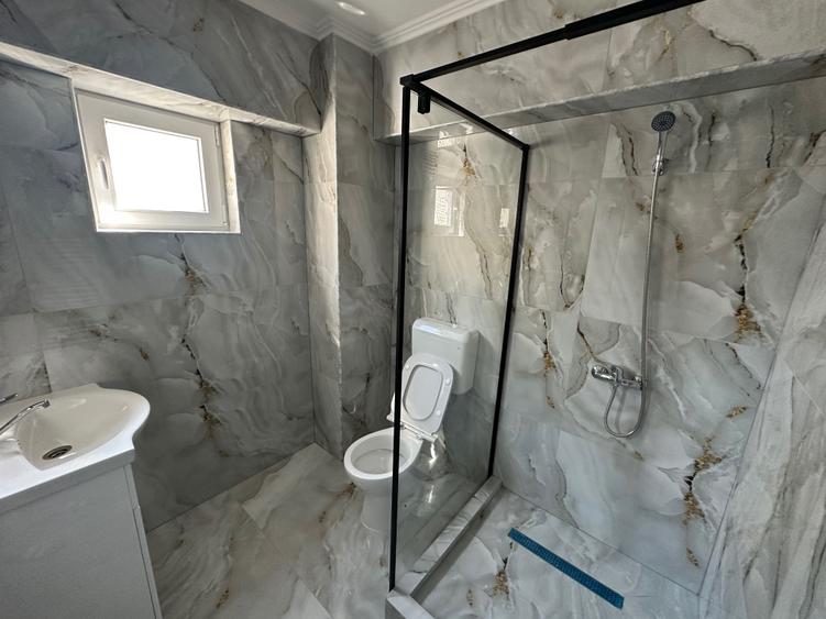 Apartament cu 3 camere decomandat în Ultracentral