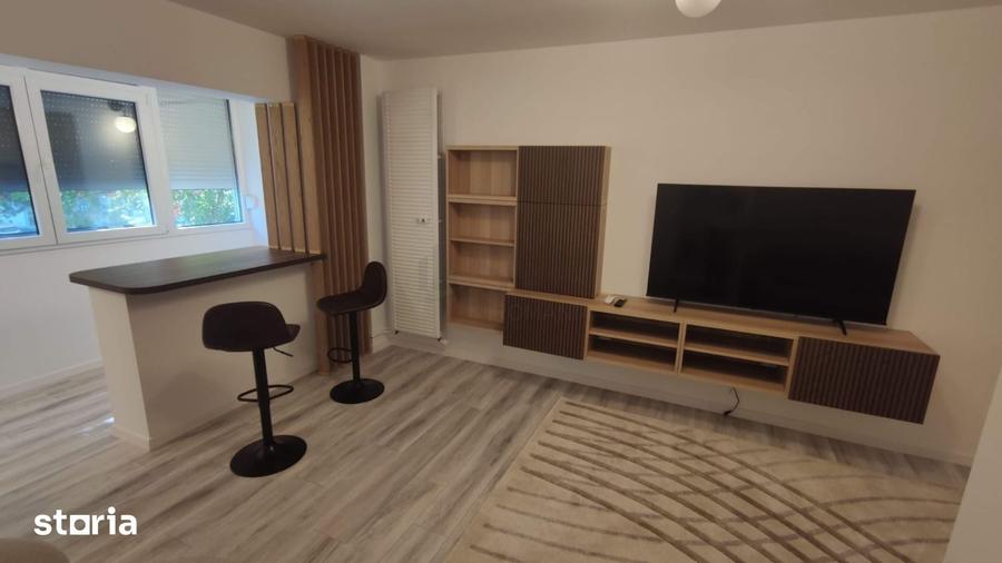 Apartament cu 2 camere decomandat în Grivița