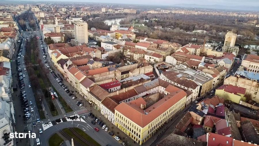Apartament cu 3 camere în Central