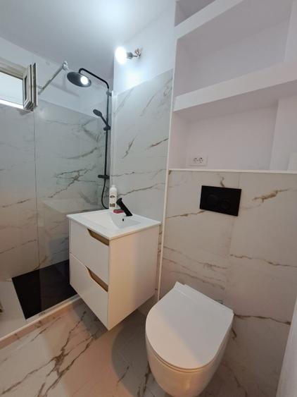 Apartament cu 2 camere semidecomandat în Astra