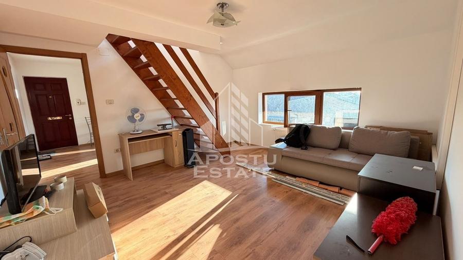 Apartament cu 3 camere decomandat, mobilat în Girocului